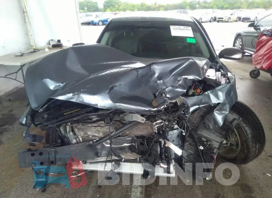 JN1BV7AP3FM342870 Photo# 6