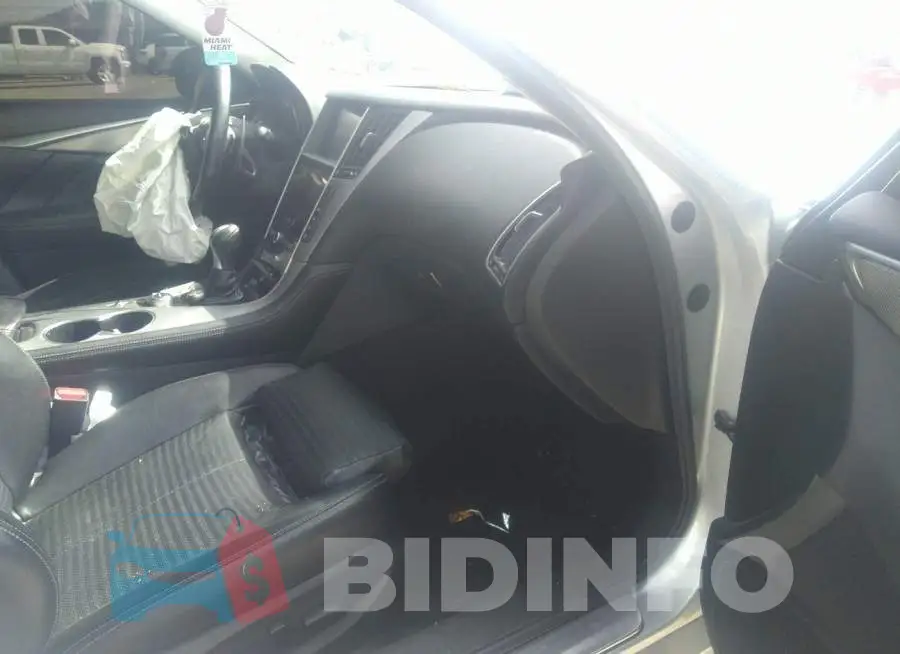 JN1BV7APXFM343112 Photo# 5