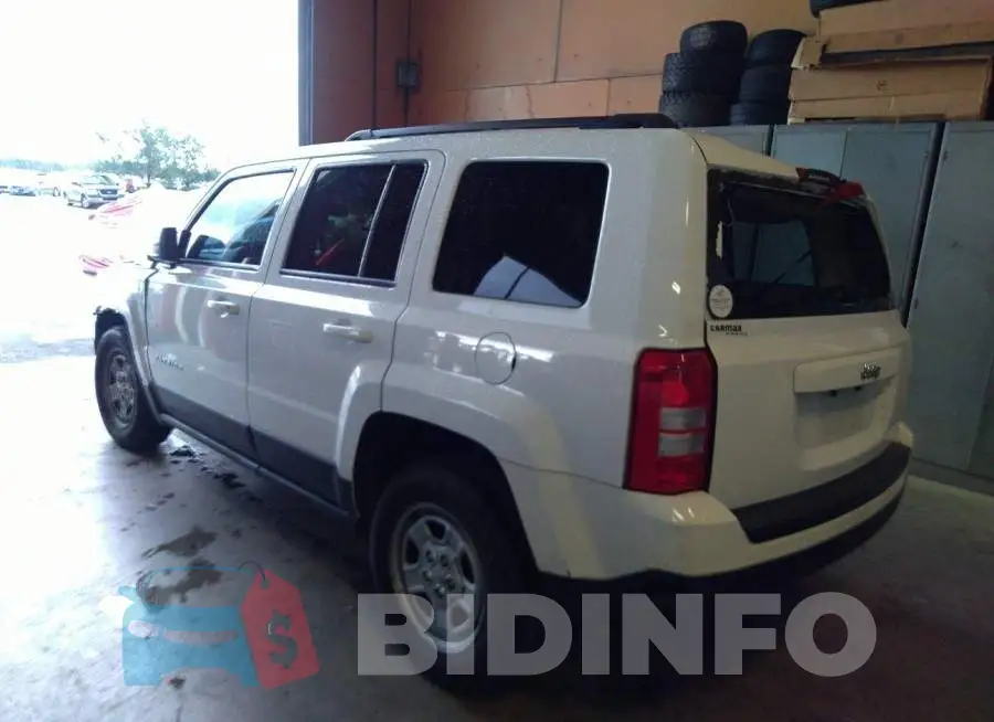 1C4NJPBB9HD170887 Photo# 3