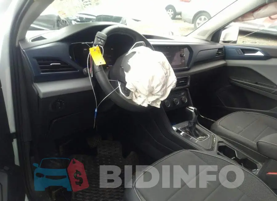 3VVRX7B20NM045892 Photo# 5