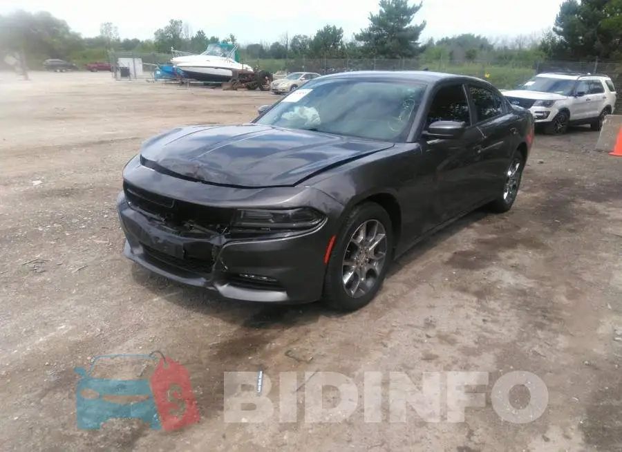 2C3CDXJG8FH827937 Photo# 2