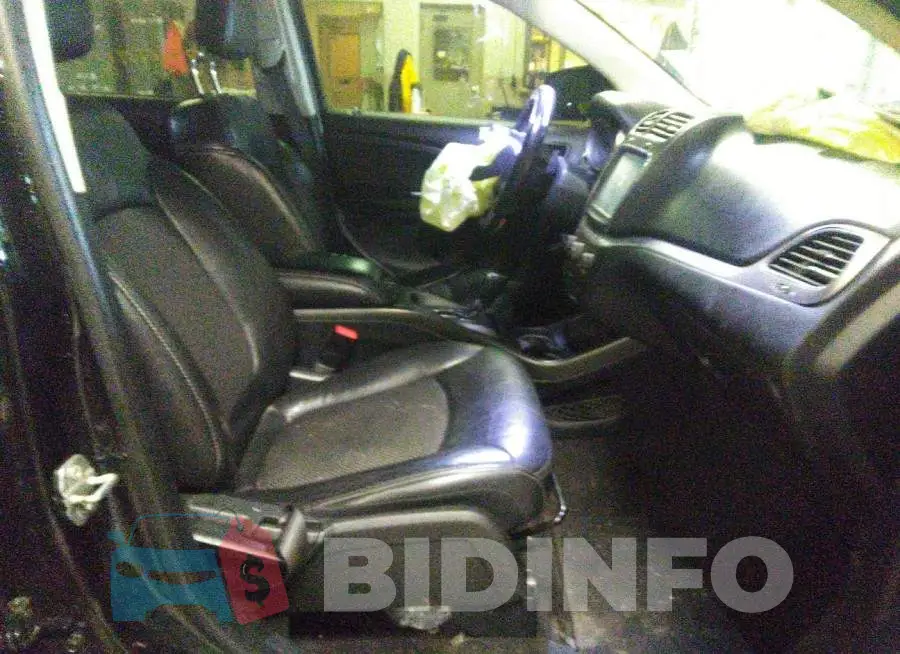 3C4PDCGB4JT208477 Photo# 5