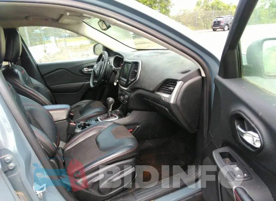 1C4PJMBS0FW717585 Photo# 5