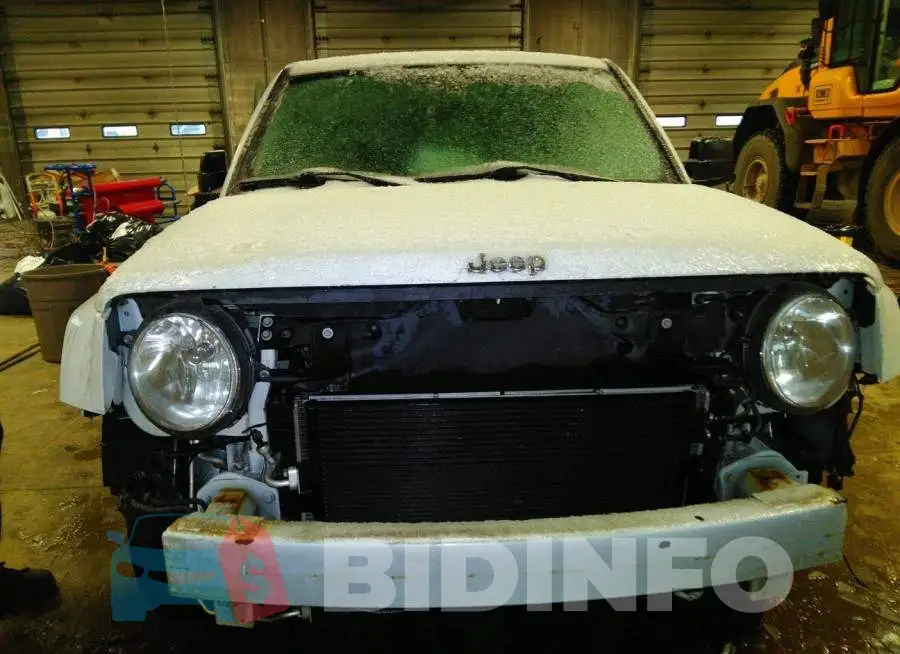 1C4NJPBA3GD575634 Photo# 6