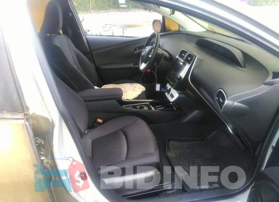 JTDKARFU0J3059764 Photo# 5