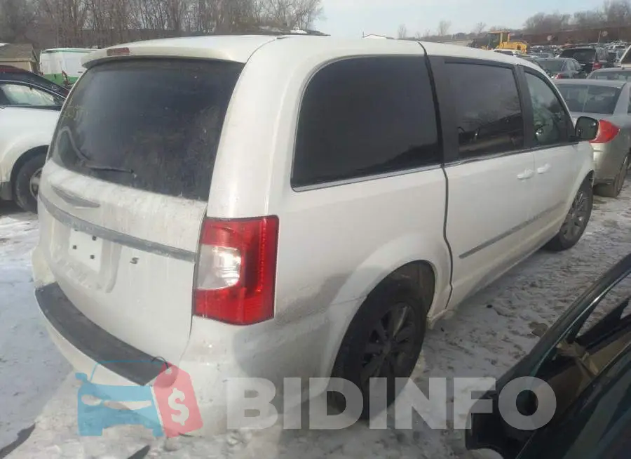 2C4RC1HG9GR138433 Photo# 4