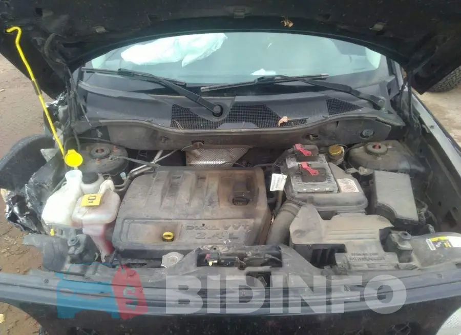 1C4NJRFB4GD668256 Photo# 10