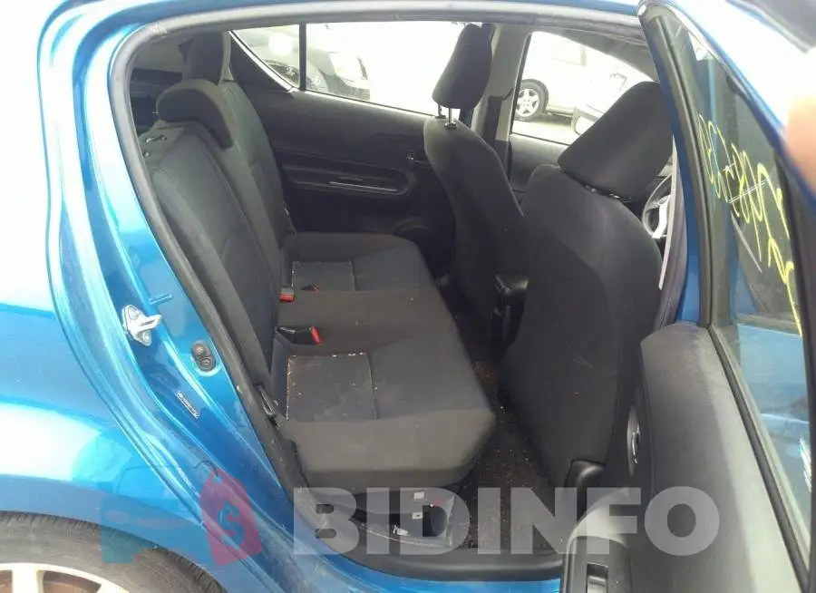 JTDKDTB31F1099372 Photo# 8
