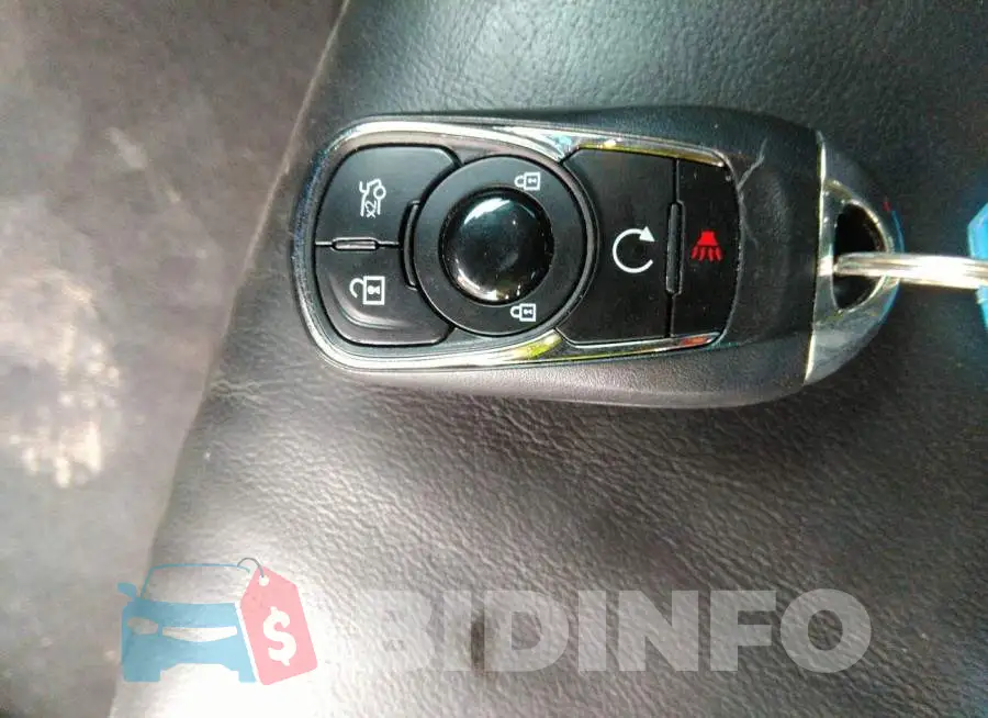 1G4ZP5SS5HU181076 Photo# 11