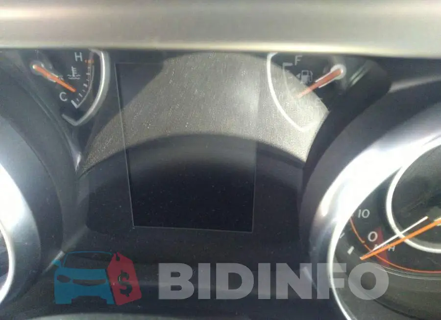 1C4HJXDG9KW561877 Photo# 7