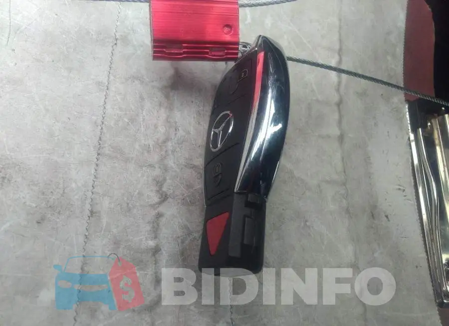 55SWF4JB8JU247851 Photo# 11