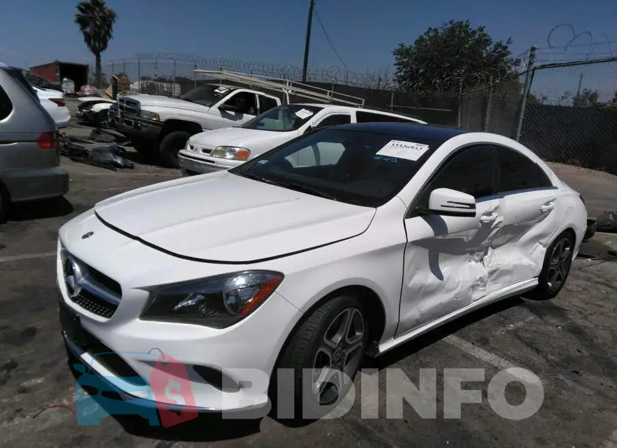 WDDSJ4EB2JN690352 Photo# 2