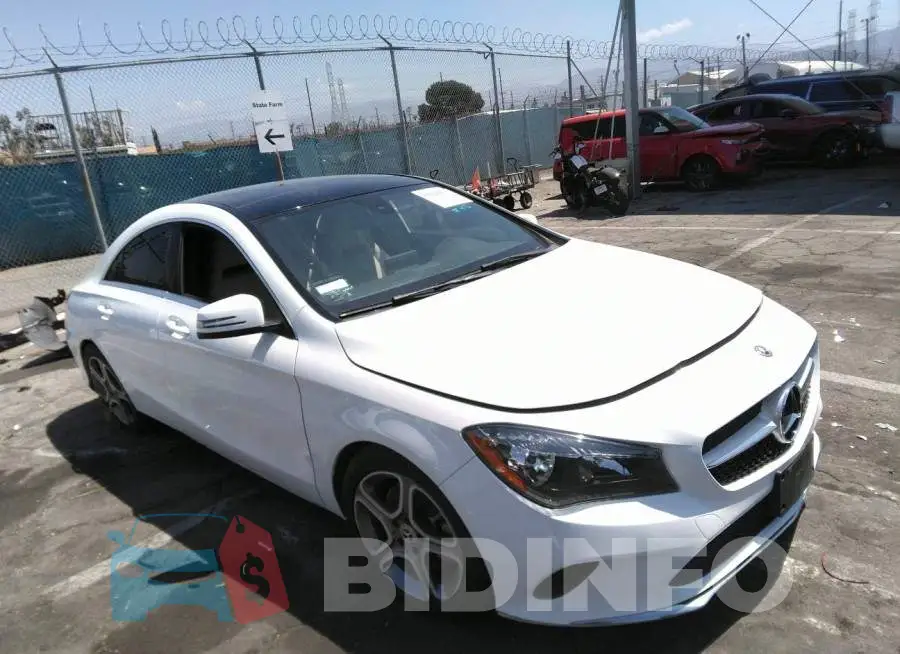 WDDSJ4EB2JN690352 Photo# 1