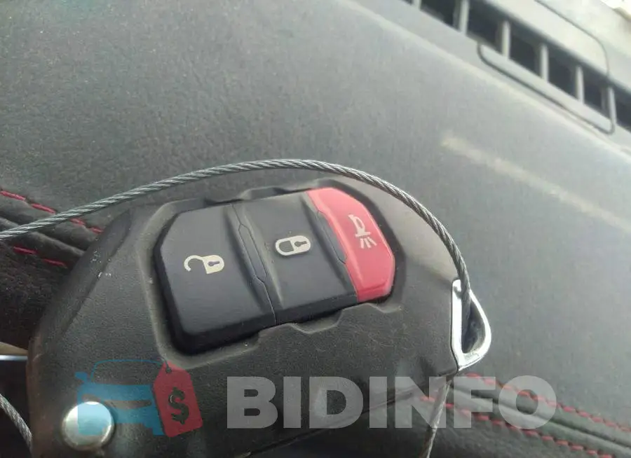 1C4HJXCG8JW176763 Photo# 11
