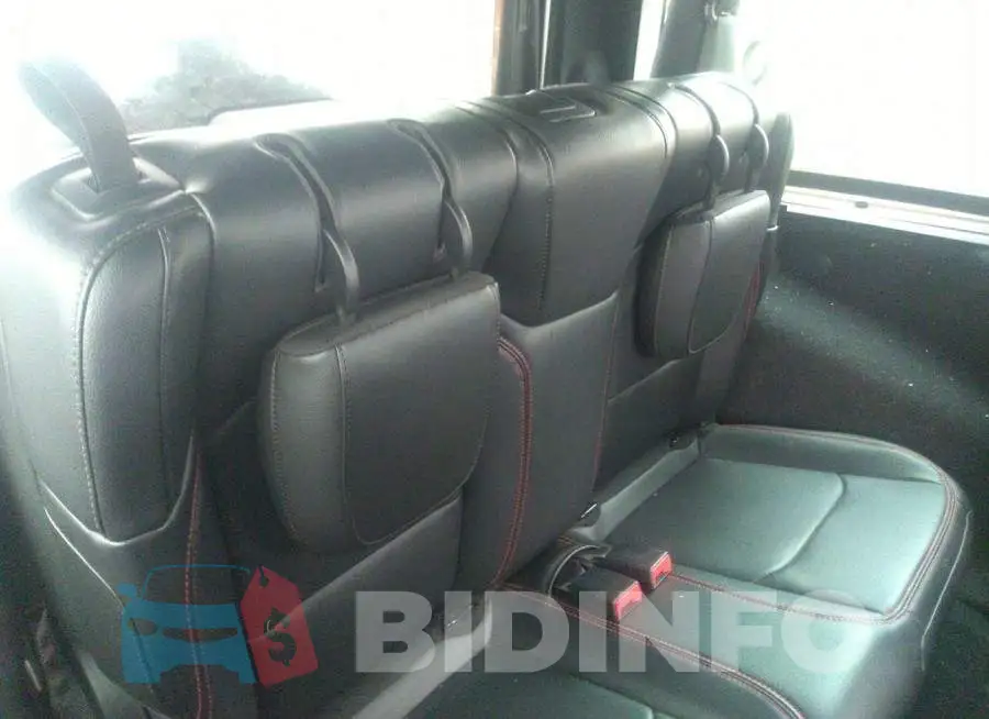 1C4HJXCG8JW176763 Photo# 8