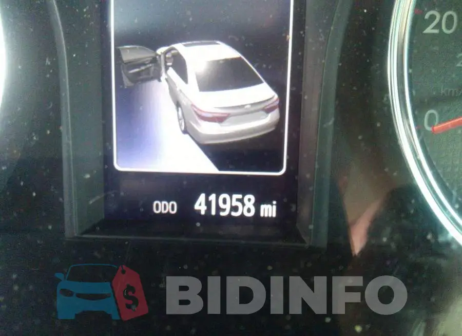 4T1BF1FK8HU305221 Photo# 7