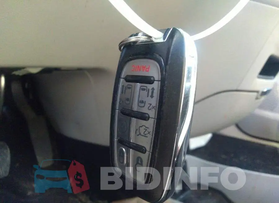 2C4RC1FG4KR666747 Photo# 11