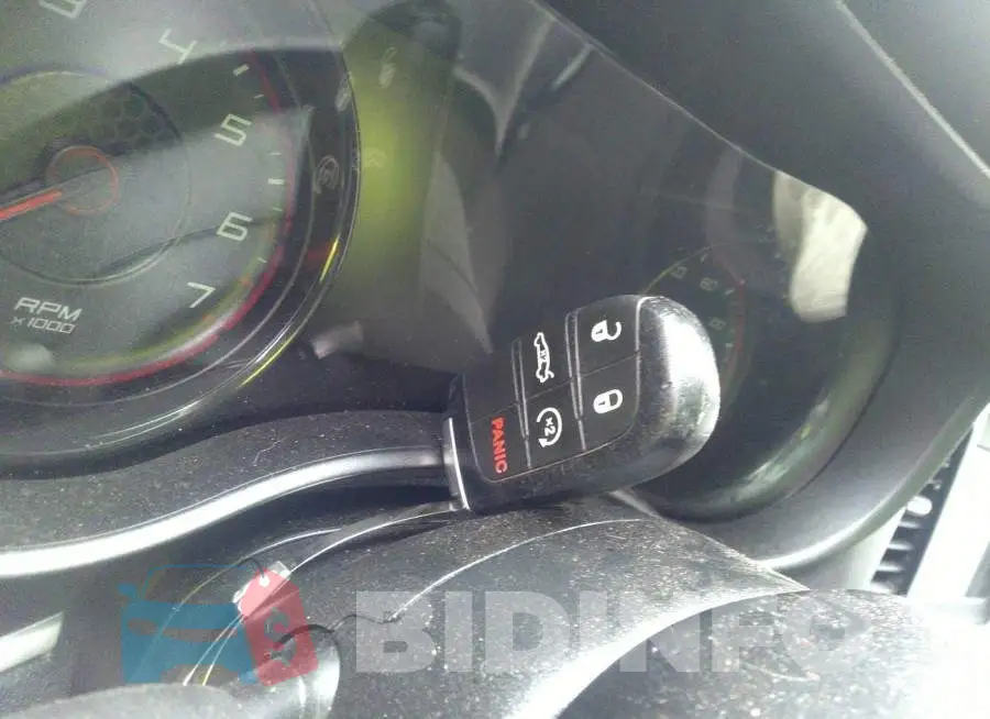 2C3CDXBG5KH748721 Photo# 11