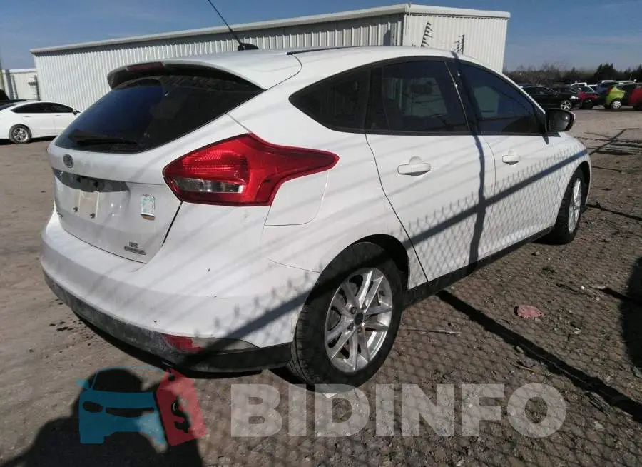 1FADP3K25GL379167 Photo# 4