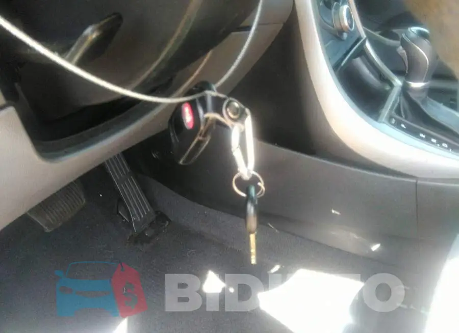 5NPDH4AE9GH680084 Photo# 11