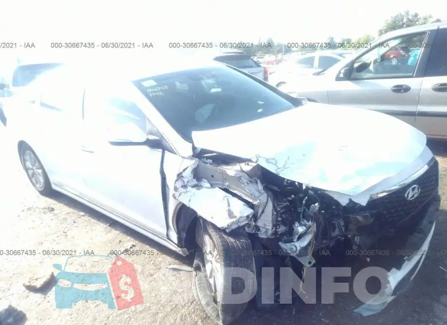 KMHE24L18HA058340 Photo# 1