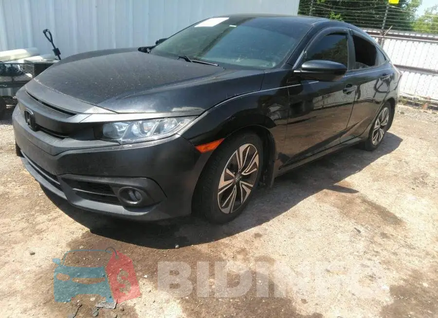 19XFC1F31HE027316 Photo# 2