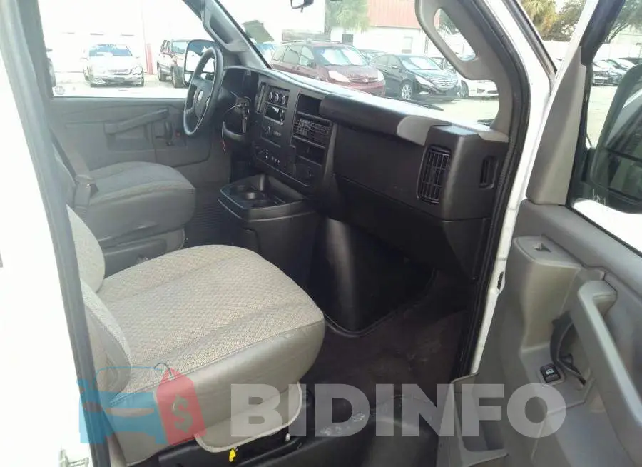 1GAZGPFG5L1209743 Photo# 5