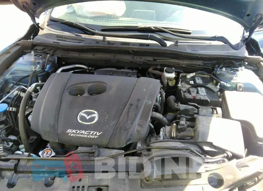 3MZBN1U74JM229526 Photo# 10