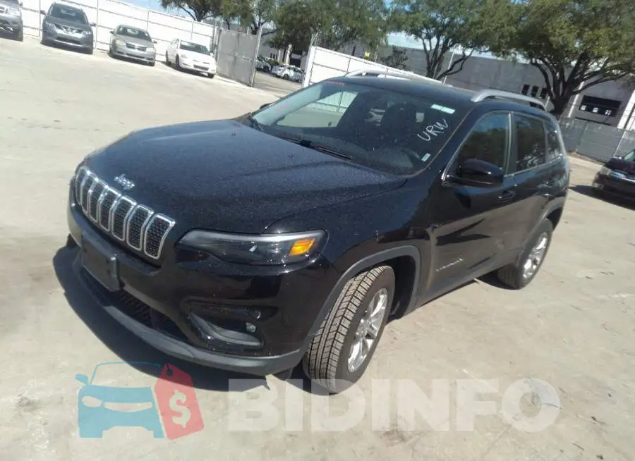 1C4PJMLB2KD195756 Photo# 2