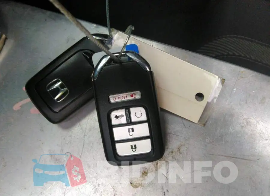 19XFC2F74GE081197 Photo# 11