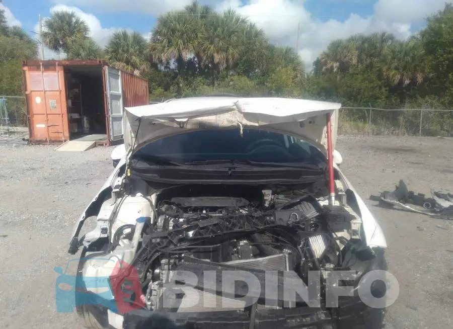 KNADM4A32G6623307 Photo# 6