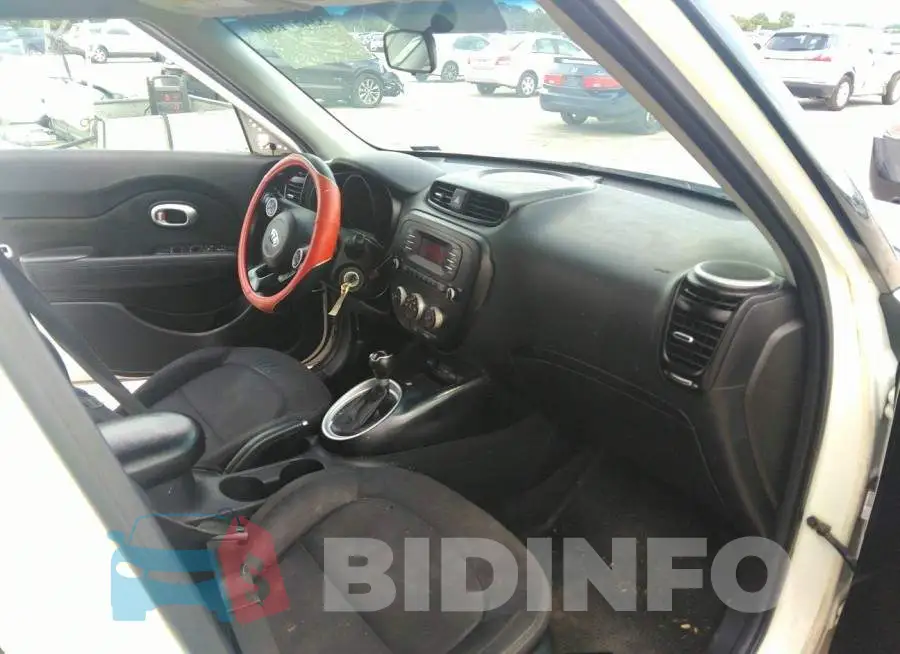 KNDJN2A26G7257750 Photo# 5
