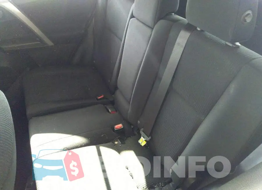2T3ZFREV5JW455843 Photo# 8