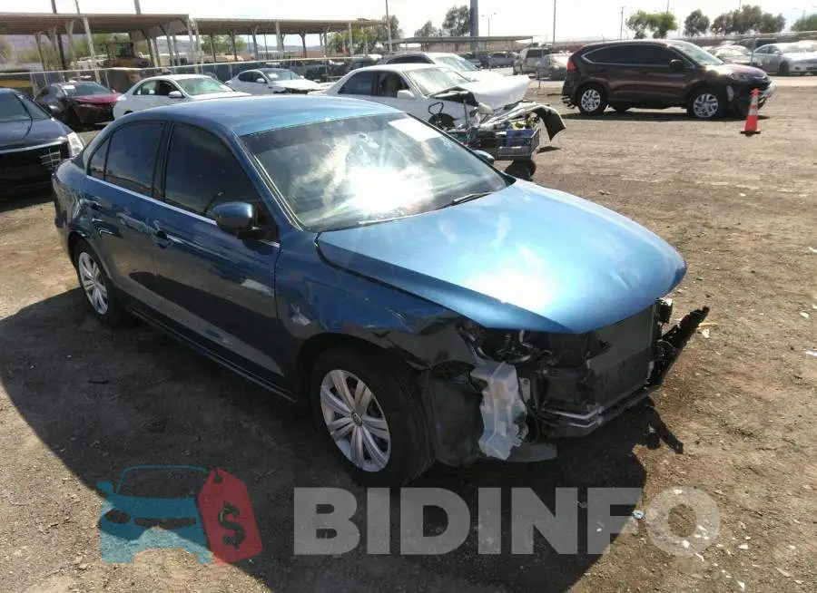 3VW2B7AJ0HM279720 Photo# 1