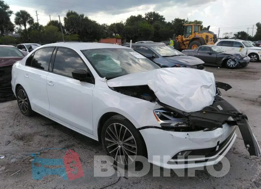 3VWD17AJ5GM402387 Photo# 1