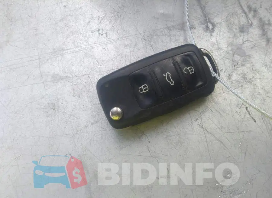 WVGRV7AX1HK007337 Photo# 11