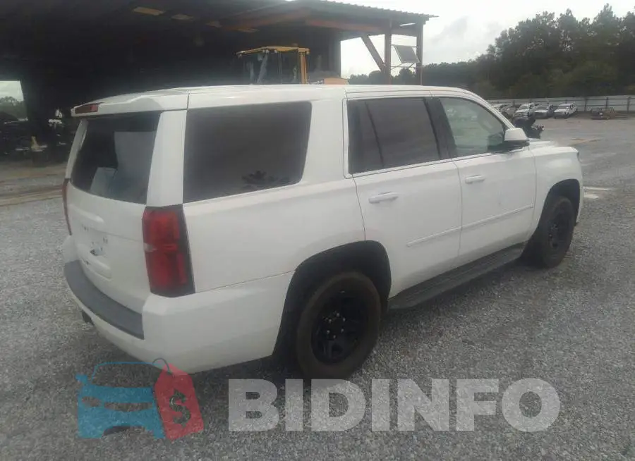 1GNLC2EC9FR675716 Photo# 4