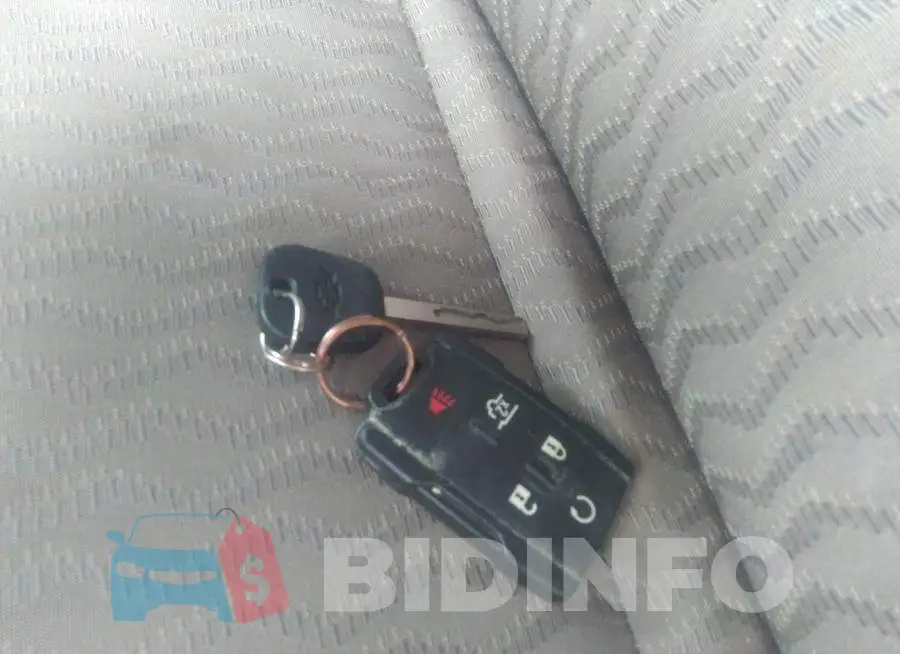1GNSCAKC7GR279697 Photo# 11