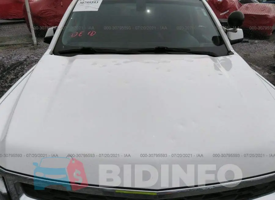 1GNLC2EC9FR675716 Photo# 6