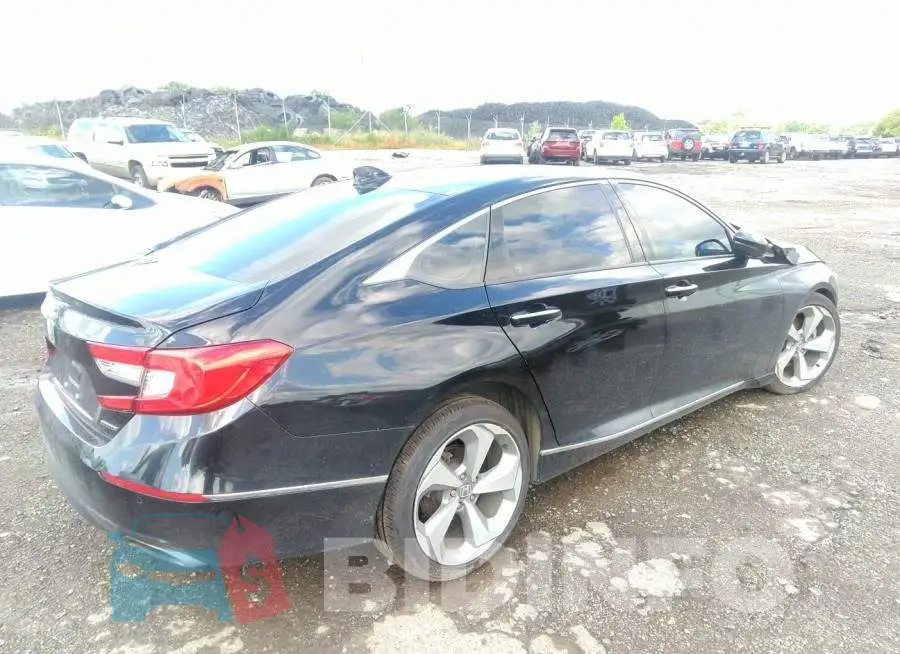 1HGCV1F95JA043658 Photo# 4