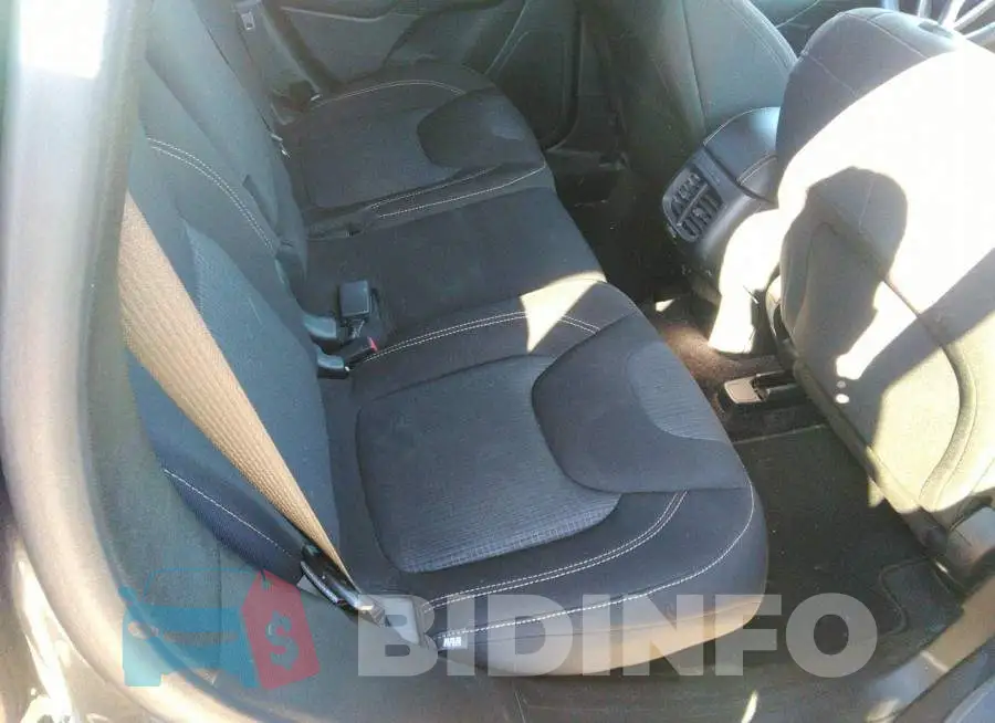 1C4PJMCB1HW543589 Photo# 8