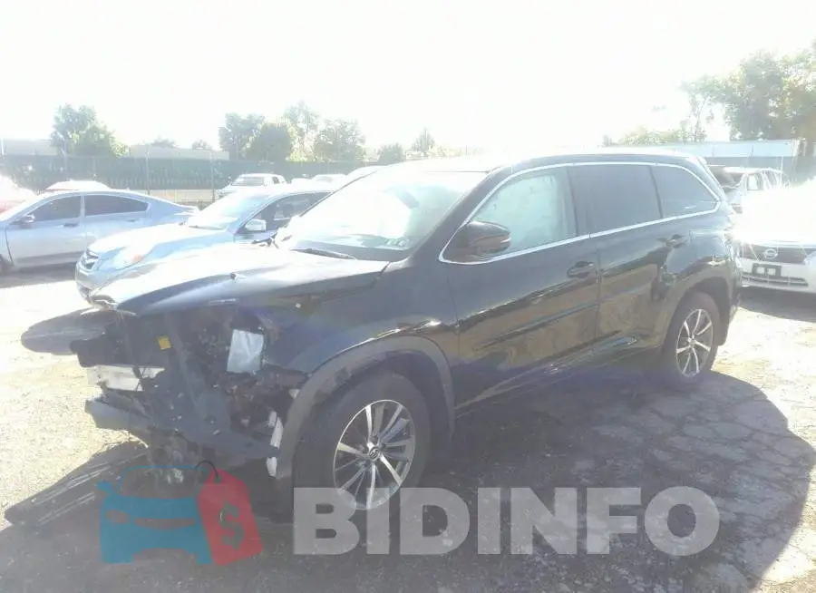 5TDJZRFH2JS489995 Photo# 2