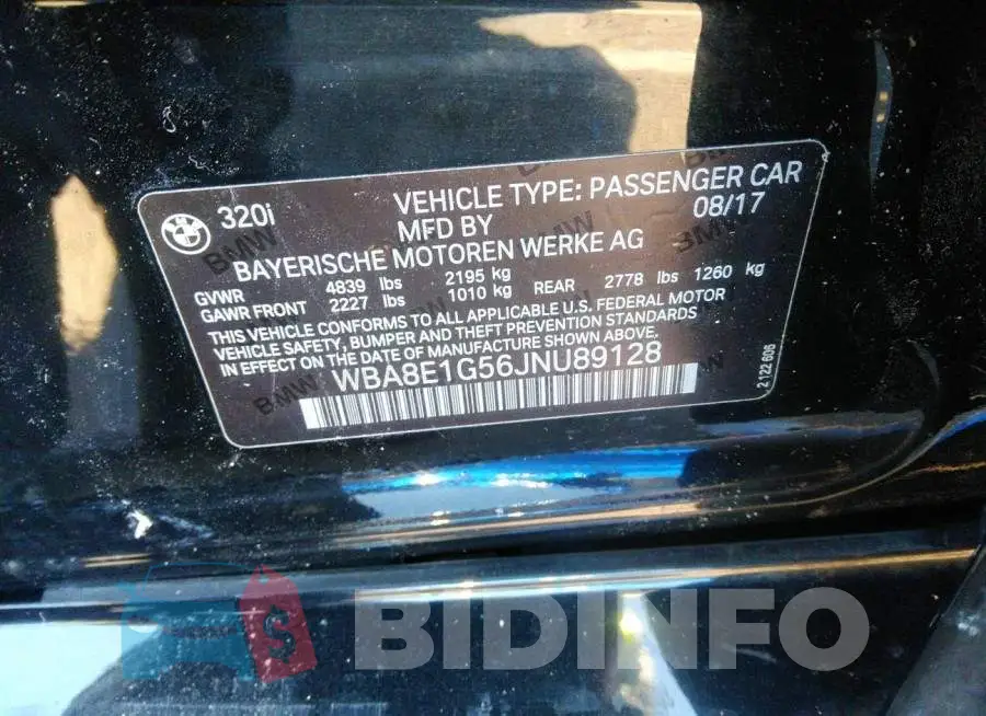 WBA8E1G56JNU89128 Photo# 9