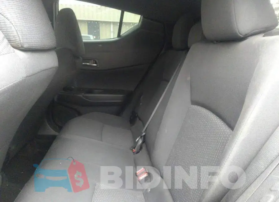 NMTKHMBX1JR021049 Photo# 8