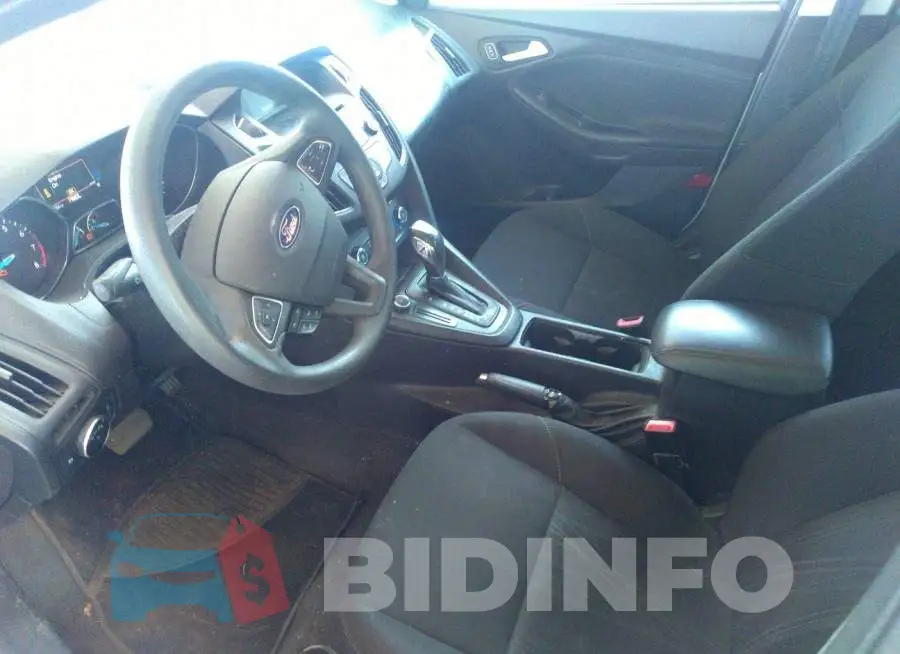 1FADP3F24GL369840 Photo# 5