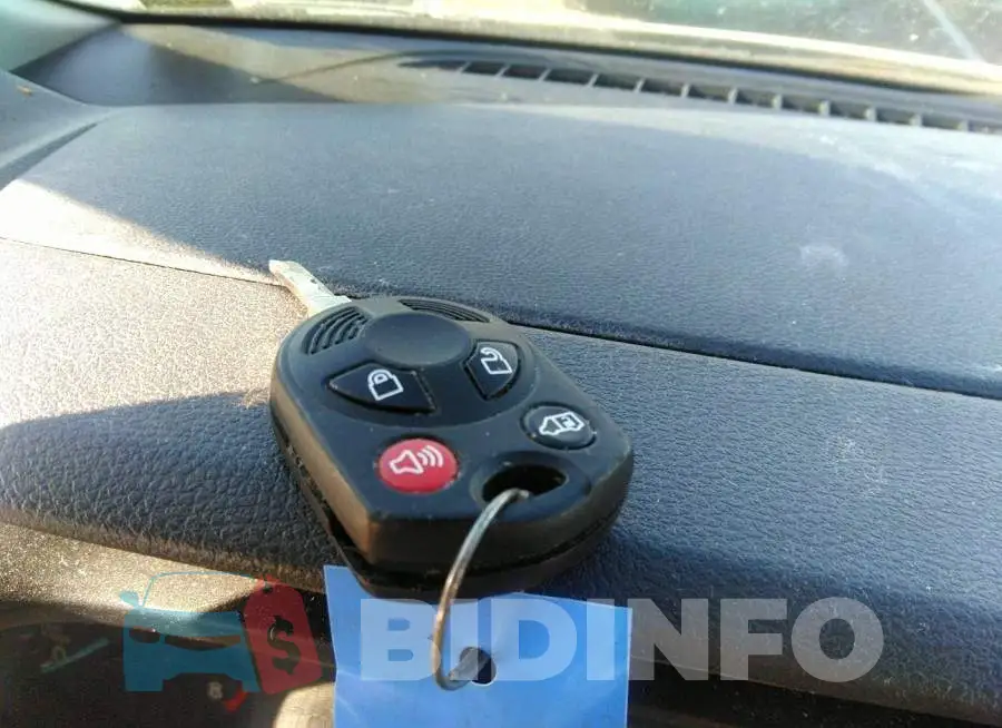 1FTYR2XMXKKA92643 Photo# 11