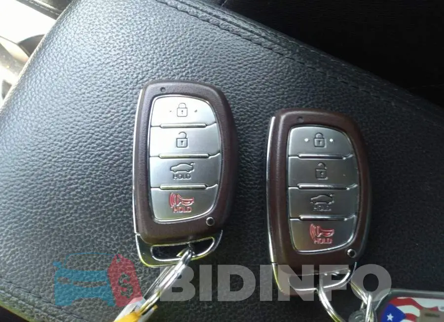 KMHD84LF0HU243048 Photo# 11