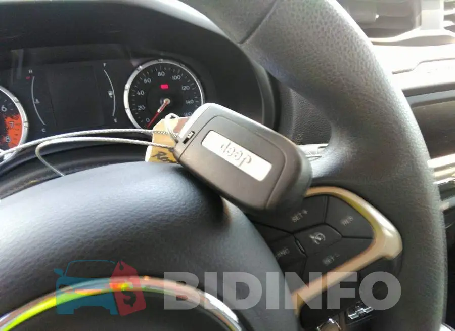 ZACCJBAB9HPF94762 Photo# 11