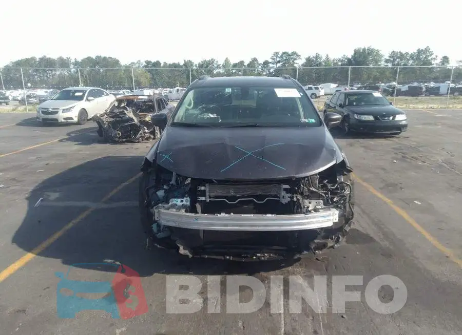 2C4RC1DG6LR260456 Photo# 6
