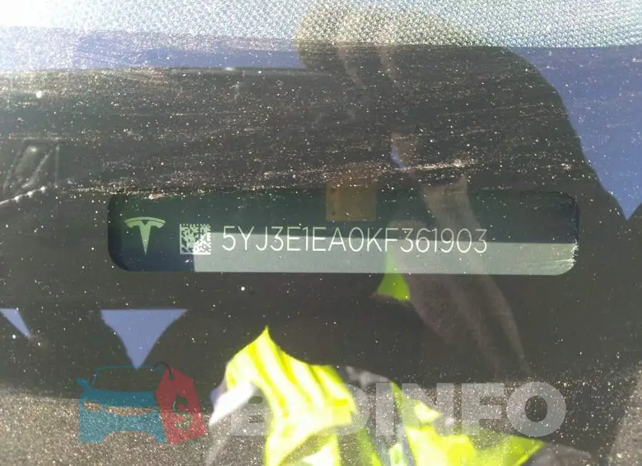 5YJ3E1EA0KF361903 Photo# 9